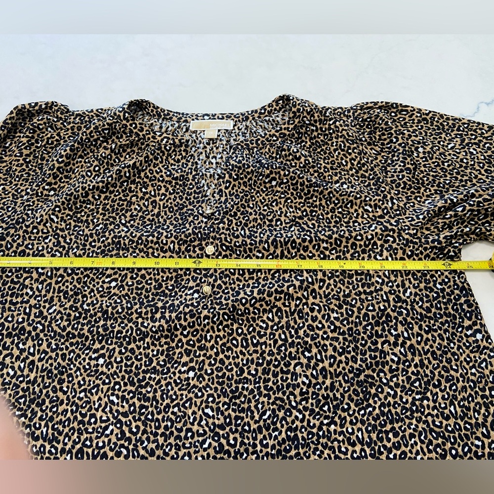 Michael Kors Tan and Black Leopard Print Blouse NWOT - Picture 9 of 10